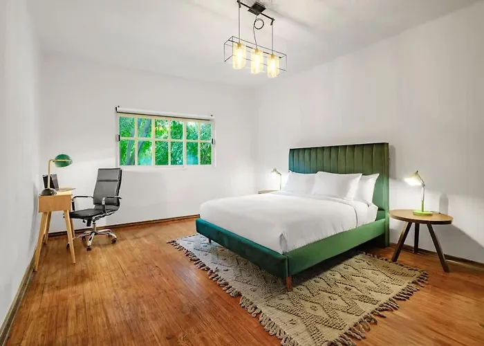 Art Deco 2br In Polanco Steps To Parque Lincoln Apartment